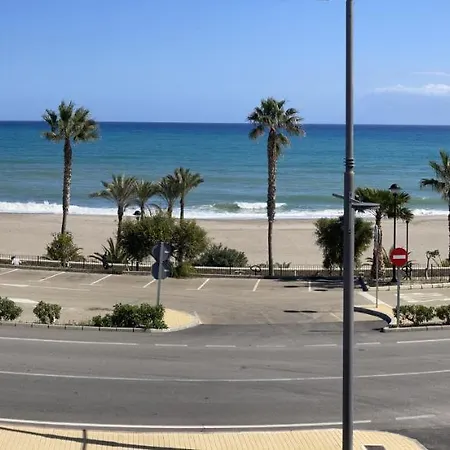 Precioso Frente A La Playa Con Piscina *