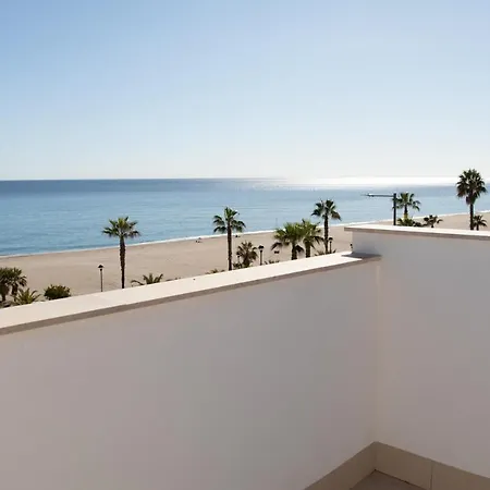 Precioso Frente A La Playa Con Piscina *